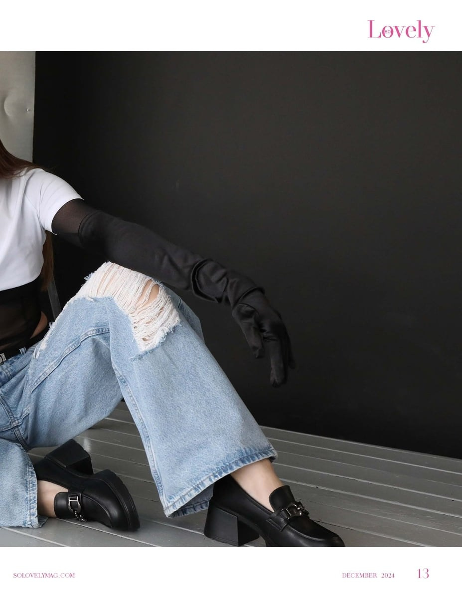 Моя работа на обложке испанского издания LOVELY Magazine. Стилист Анастасия Рашевская