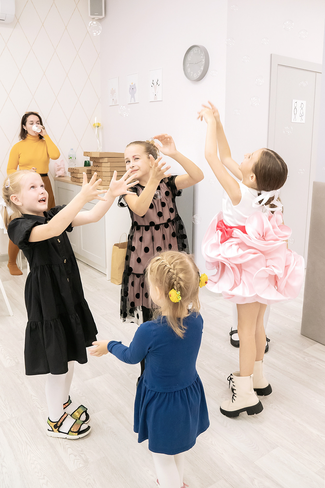 День рождения Елизаветы!. Главная