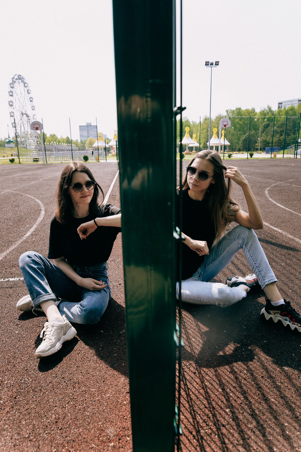 Прогулка|Даша и Индира. Фотограф Егор Сухов