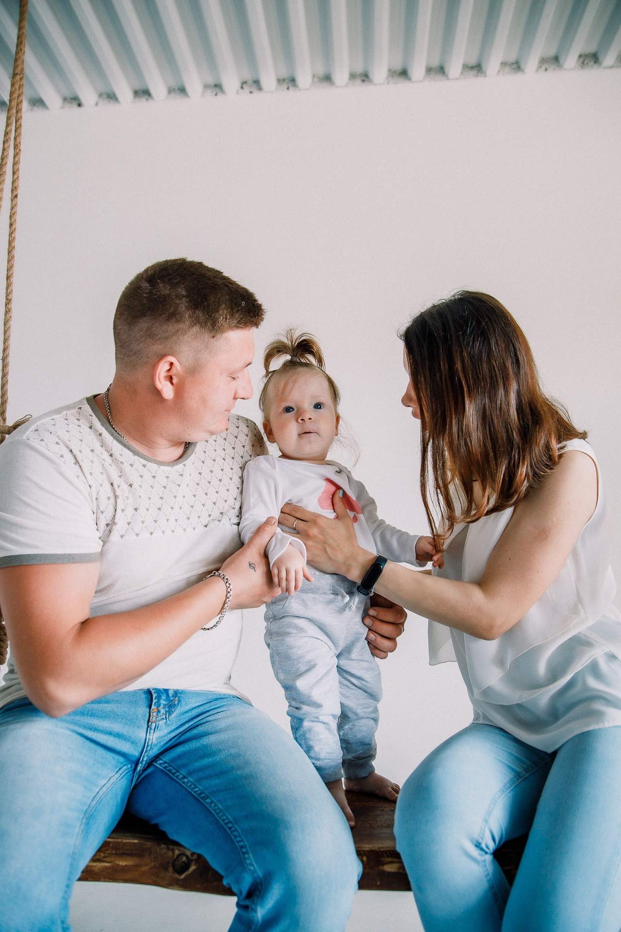 Студийная семейная съёмка. Фотограф Егор Сухов