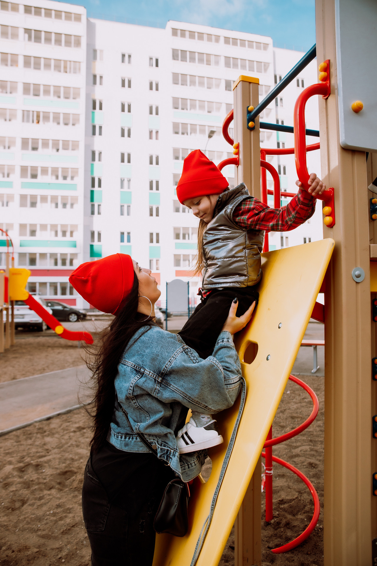 Прогулка|Алёна и её дети. Фотограф Егор Сухов