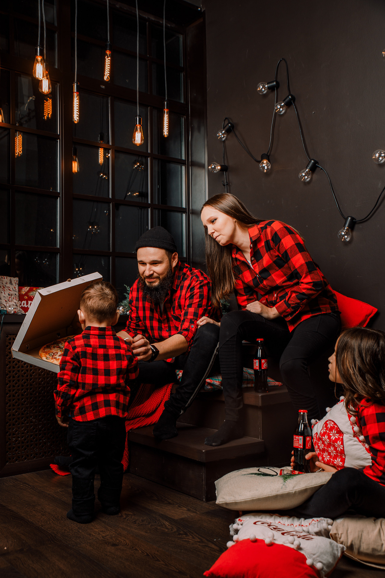 Студийная семейная съёмка|Тимур и Лейла. Фотограф Егор Сухов