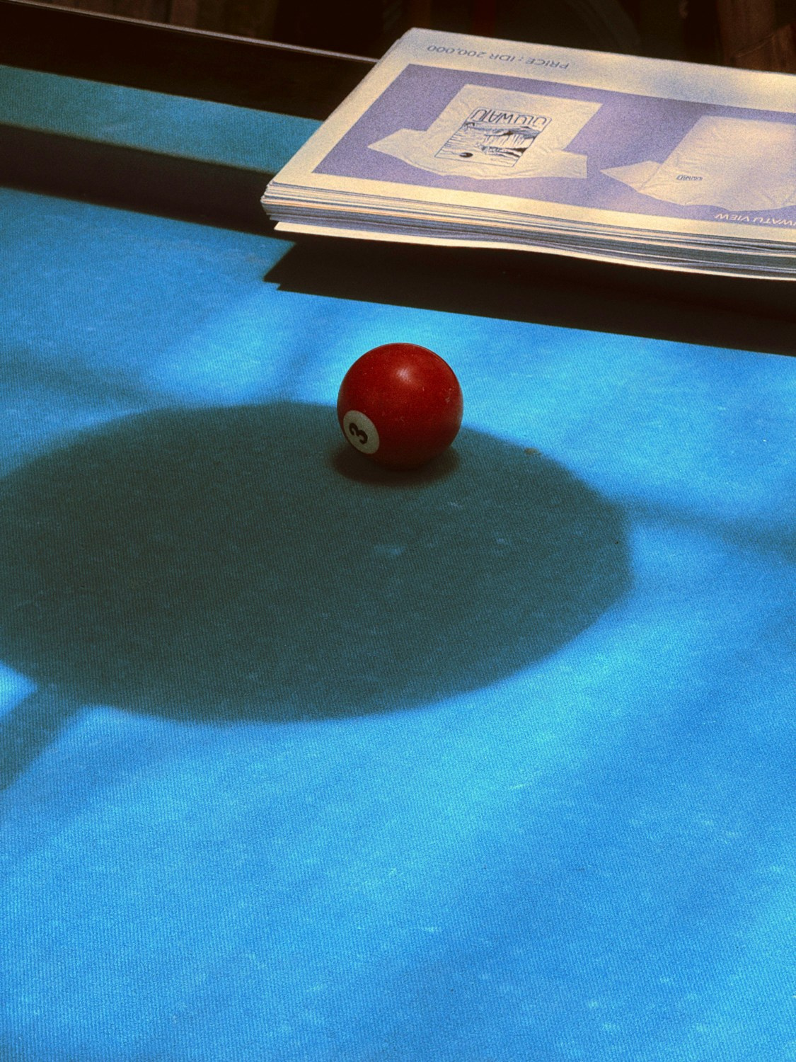 Современная концептуальная фотография о теле, уязвимости и идентичности. Визуальная практика на стиле честности, пост-иронии и искусства.Рекламная фотография, Концептуальная фотография, Современный художник, Психология, Коммерческий фотограф, Репортажный фотограф, Стрит фотография, Арт, Сюрреализм, Мобильная фотография, Снято на айфон, Дима Бурза