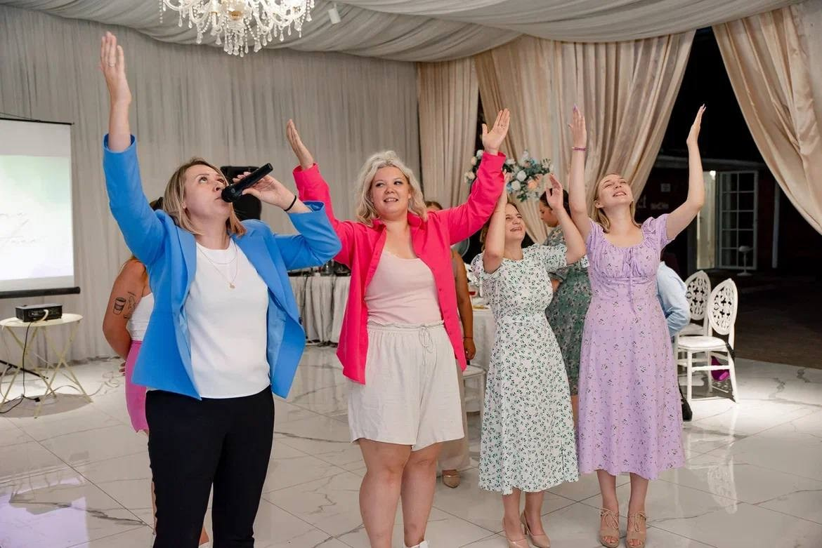 Ведущая праздников и мероприятий Ирина Гумерова