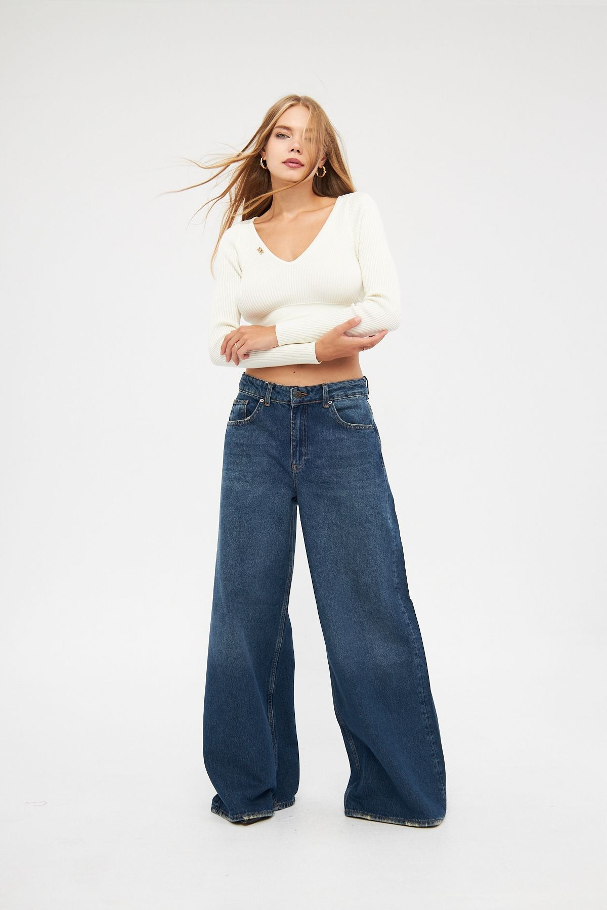 Екатерина, 42-44 р-р, 170 рост. KED Production — продакшн из СПб. Создаём фото, видео и контент, который помогает брендам и селлерам продавать больше