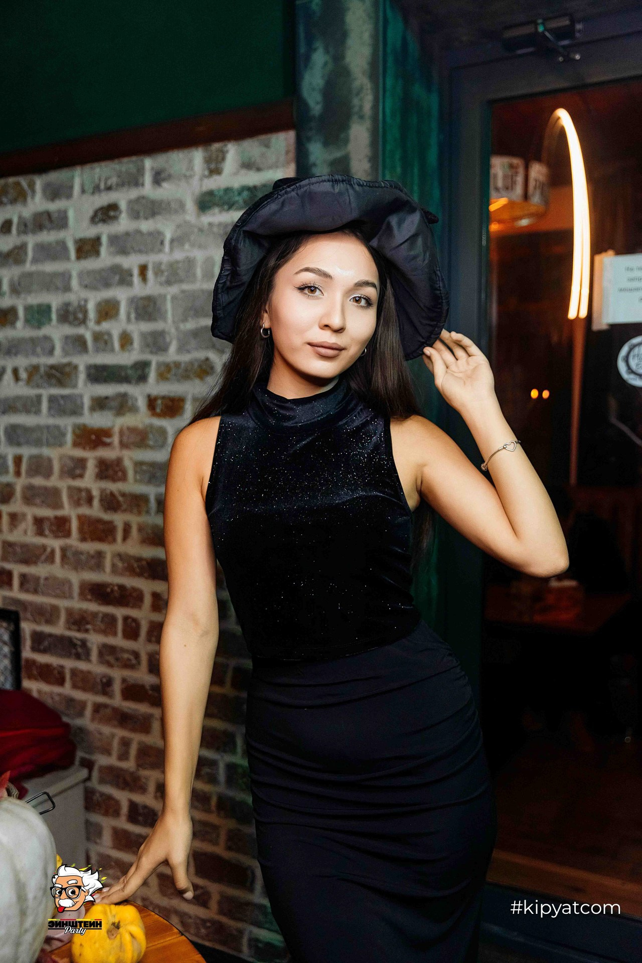 Эйнштейн Party