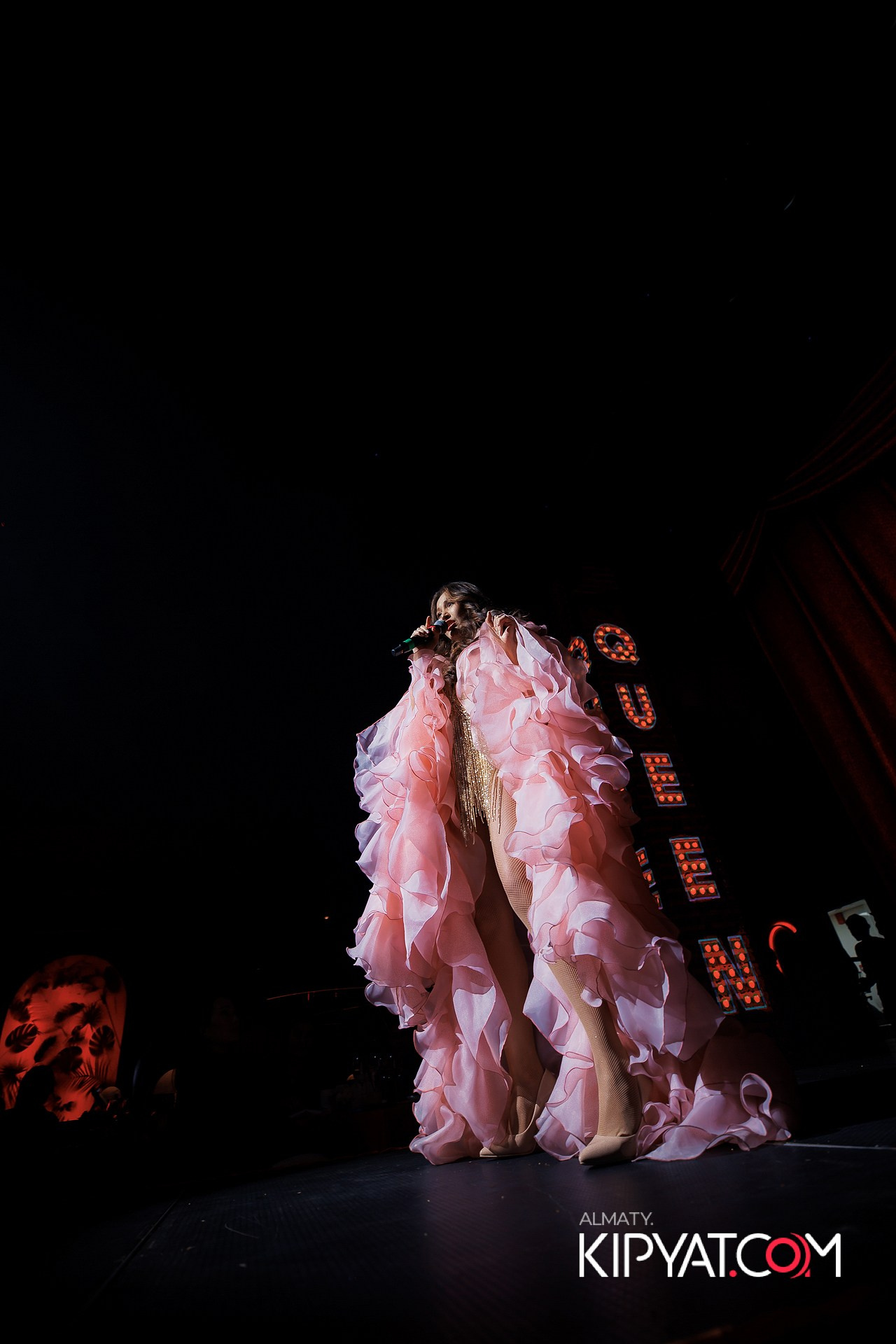 QUEEN. КИПЯТКОМ АЛМАТЫ!