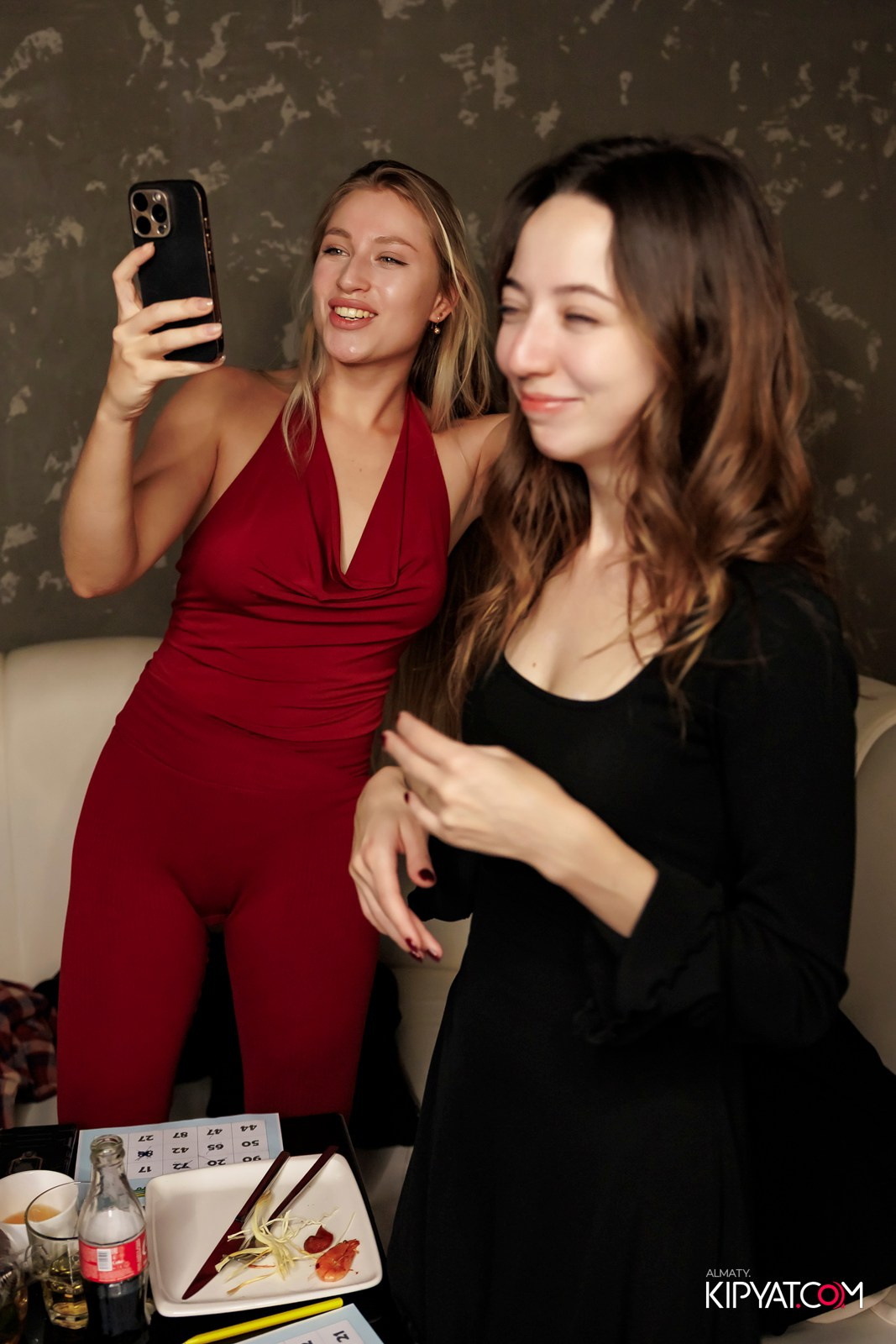 МУЗЫКАЛЬНОЕ ЛОТО В HIT RETRO. КИПЯТКОМ АЛМАТЫ!