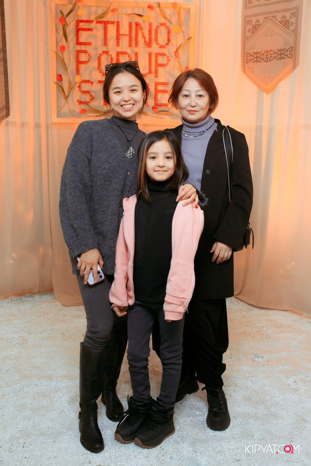 ETHNO POP-UP STORE: NAURYZ B SADU ARENA. КИПЯТКОМ АЛМАТЫ!