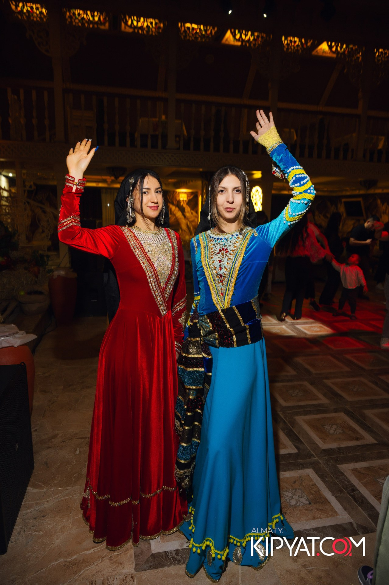 ALAZANI НА КАБАНБАЙ БАТЫРА. КИПЯТКОМ АЛМАТЫ!