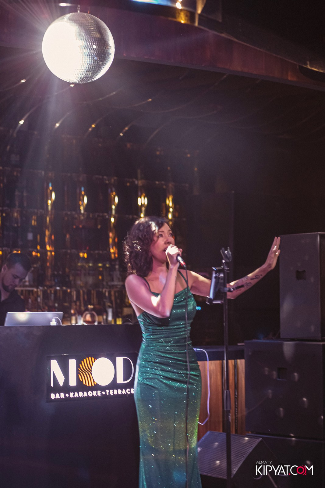 MOOD KARAOKE & TERRACE. КИПЯТКОМ АЛМАТЫ!