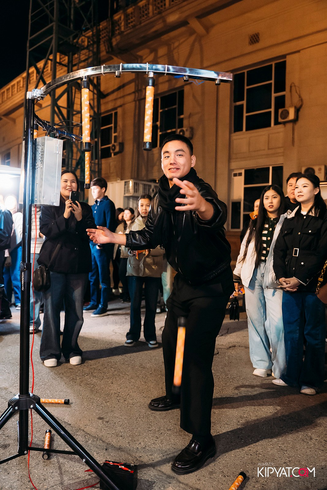 КОНЦЕРТ МИРАСА ЖУГУНУСОВА НА ЦЕНТРАЛЬНОМ СТАДИОНЕ. КИПЯТКОМ АЛМАТЫ!