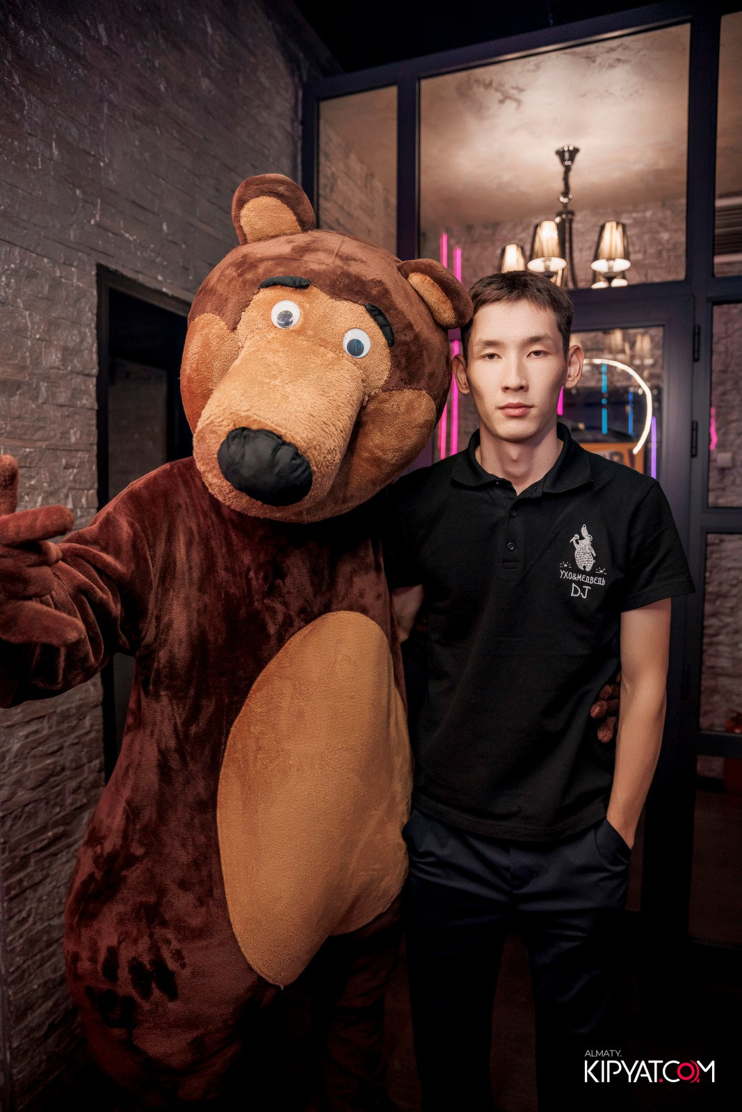 УХО И МЕДВЕДЬ НА ГАГАРИНА. КИПЯТКОМ АЛМАТЫ!