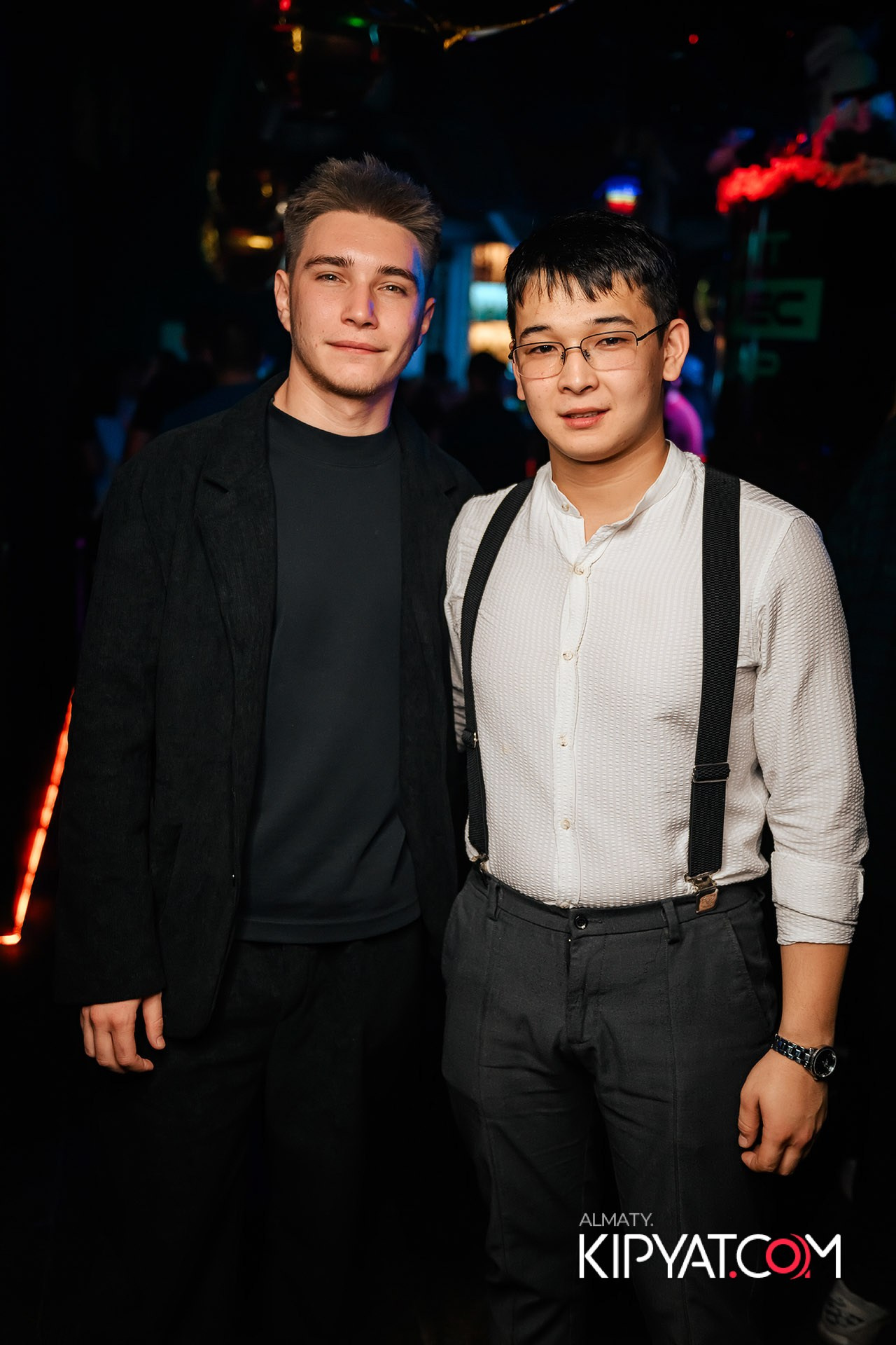 Uyat Emes Ваr. КИПЯТКОМ АЛМАТЫ! Фотосъемка мероприятий в Алматы