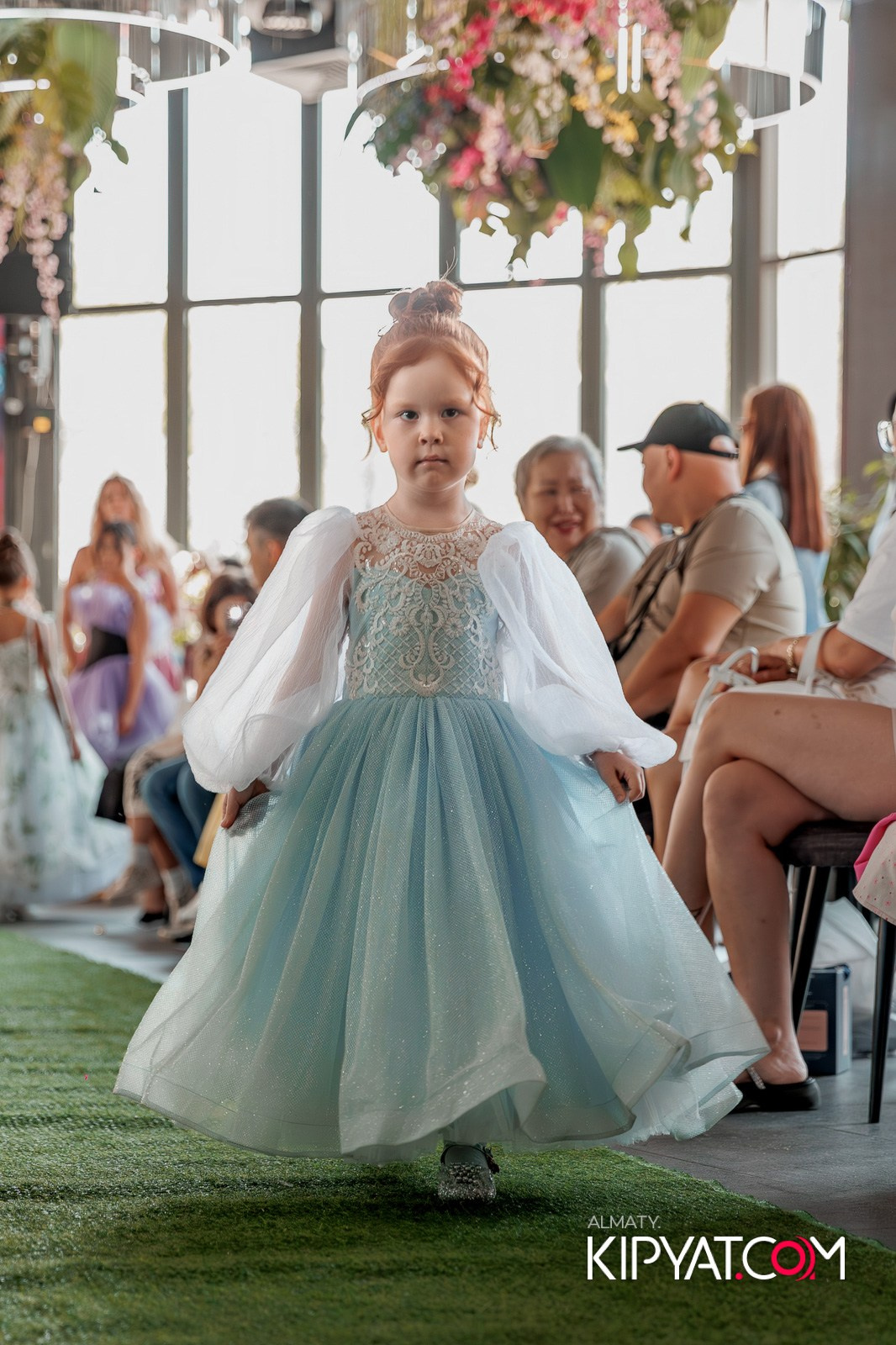 PROM KIDS FASHION SHOW. КИПЯТКОМ АЛМАТЫ!