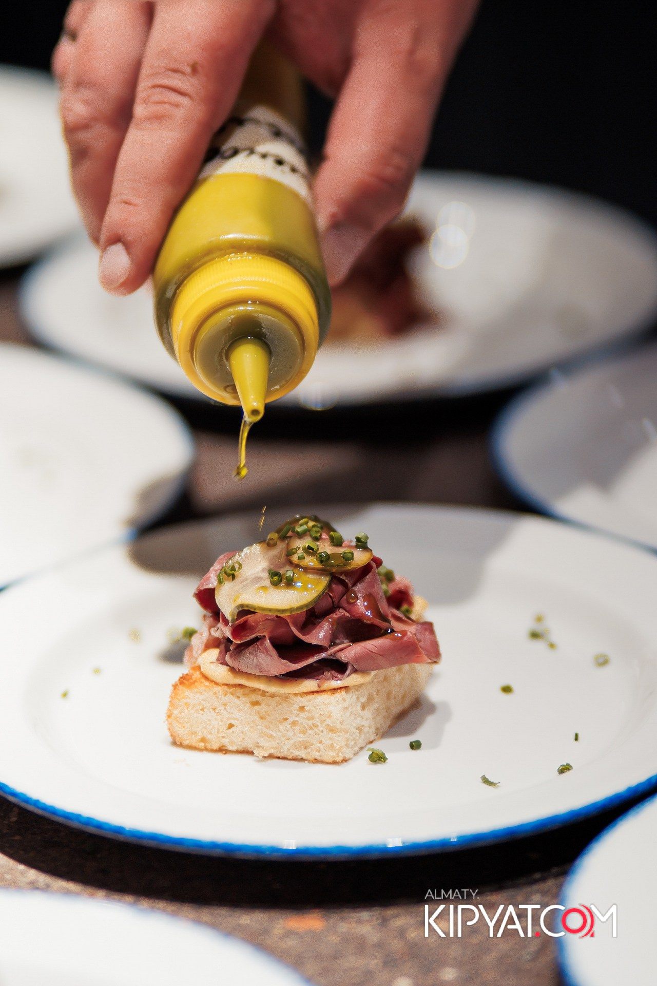 ЭКСКЛЮЗИВНЫЙ ГАСТРОНОМИЧЕСКИЙ УЖИН В 4 РУКИ В СОПРОВОЖДЕНИИ ВИН АБРАУ-ДЮРСО. КИПЯТКОМ АЛМАТЫ!