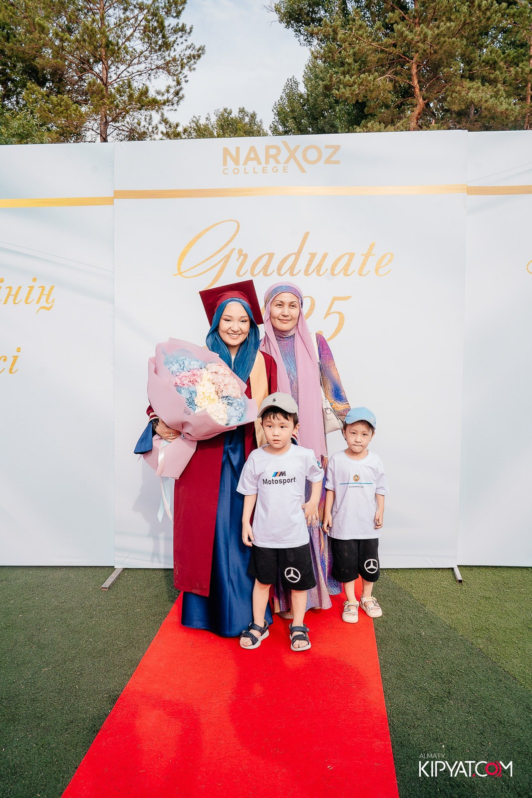ВРУЧЕНИЕ ДИПЛОМОВ — НАРХОЗ КОЛЛЕДЖ. Part 1. КИПЯТКОМ АЛМАТЫ!