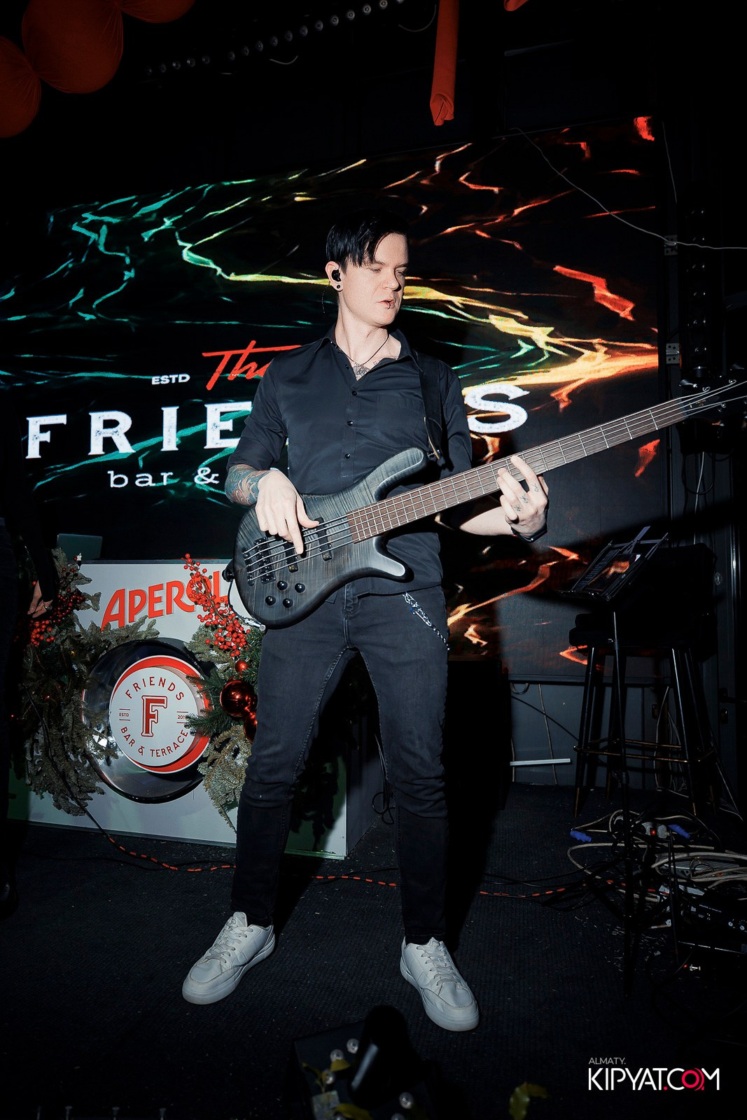 FRIENDS BAR & TERRACE. КИПЯТКОМ АЛМАТЫ! Фотосъемка мероприятий в Алматы