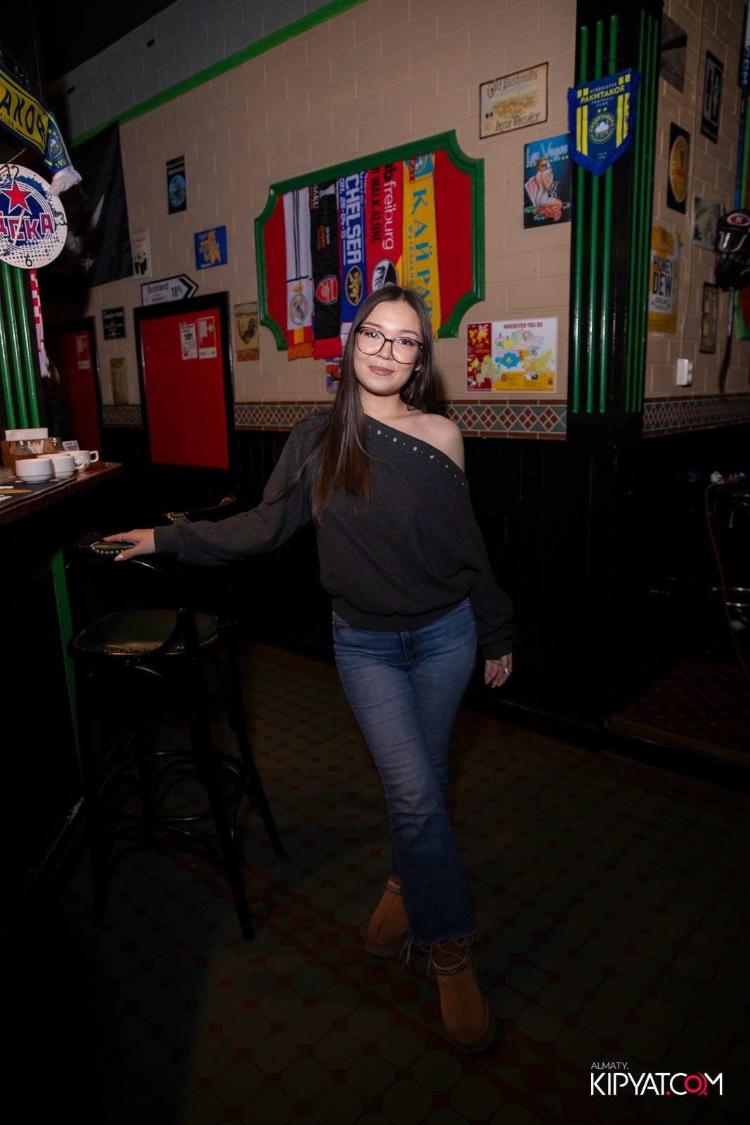 HARATS IRISH PUB НА АЛЬ-ФАРАБИ. КИПЯТКОМ АЛМАТЫ! Фотосъемка мероприятий в Алматы