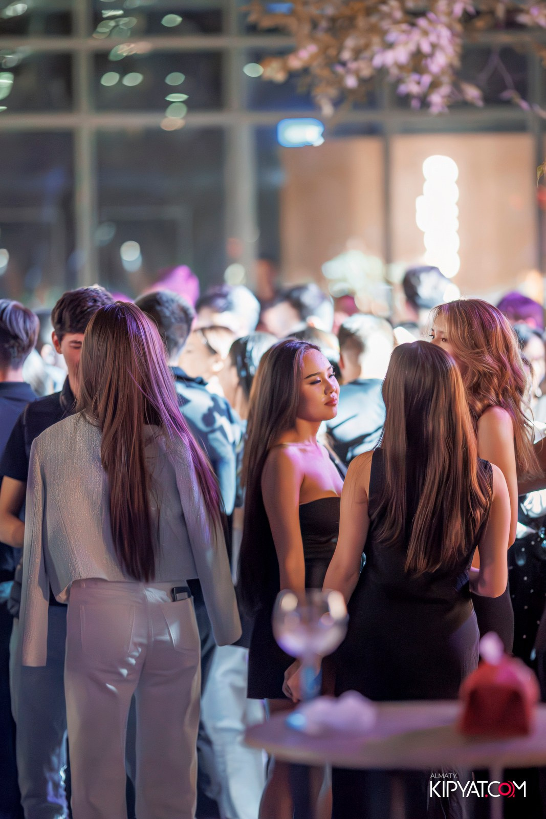 EVENT BAR. КИПЯТКОМ АЛМАТЫ!