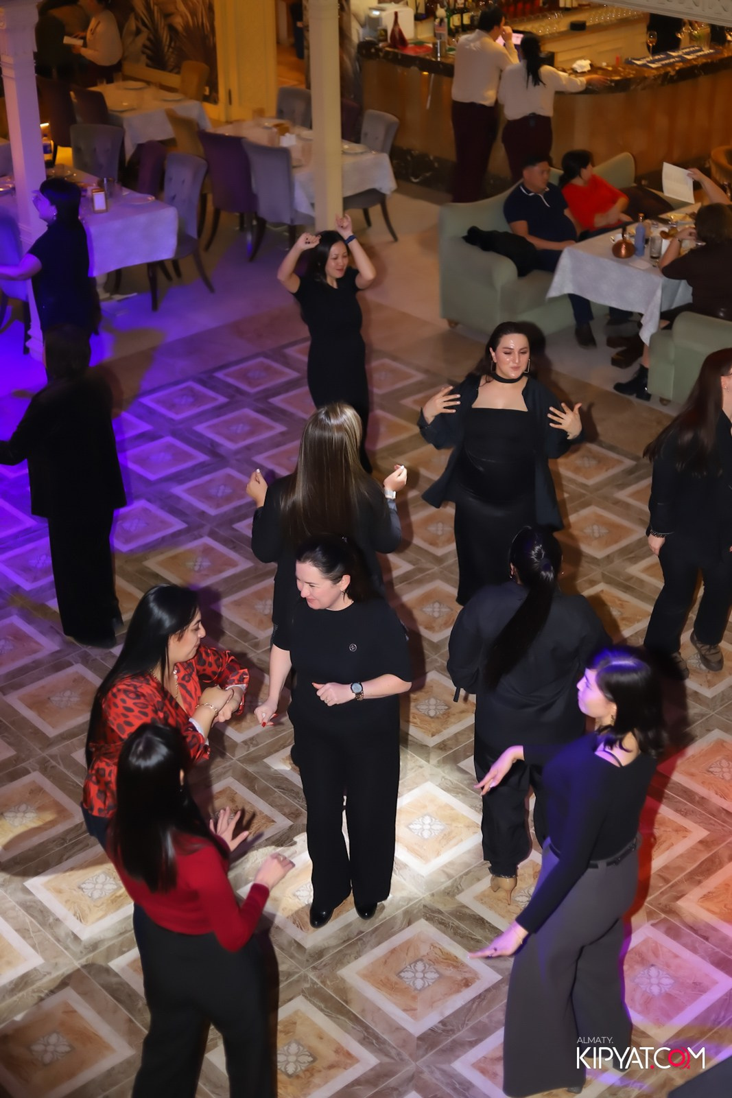 РЕСТОРАН ALAZANI. КИПЯТКОМ АЛМАТЫ! Фотосъемка мероприятий в Алматы