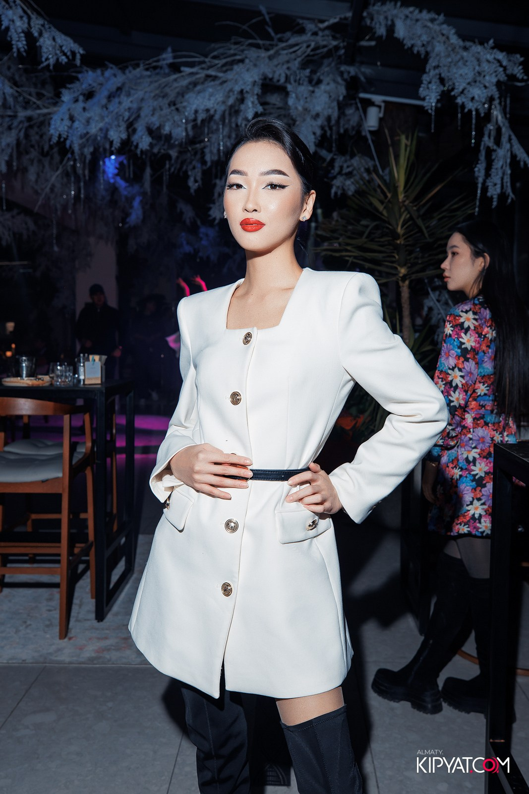 EDEN BAR & RESTAURANT. КИПЯТКОМ АЛМАТЫ!