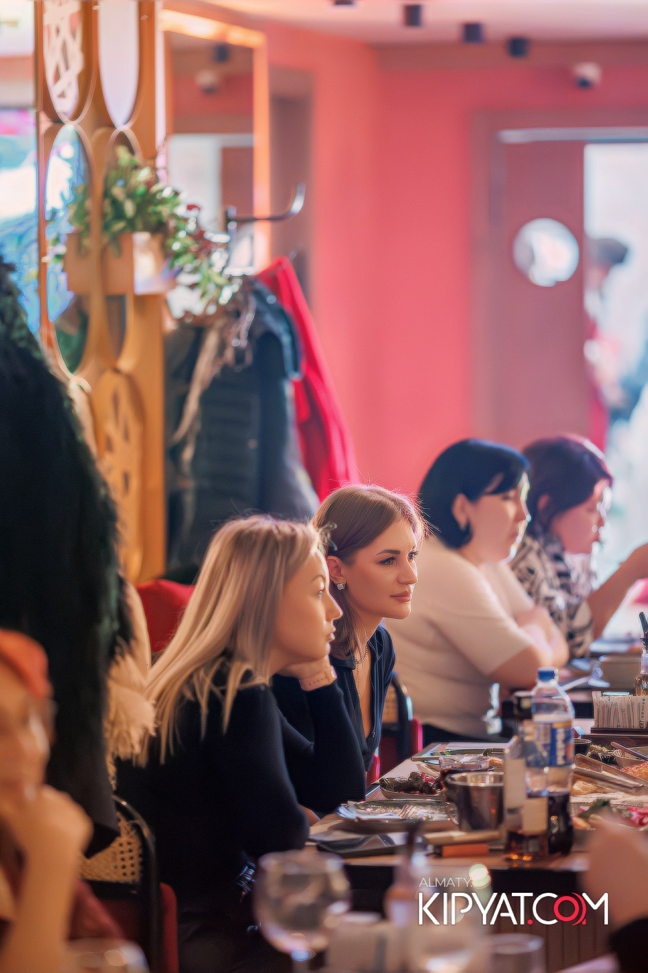 MODI RESTORANCHIK. КИПЯТКОМ АЛМАТЫ!