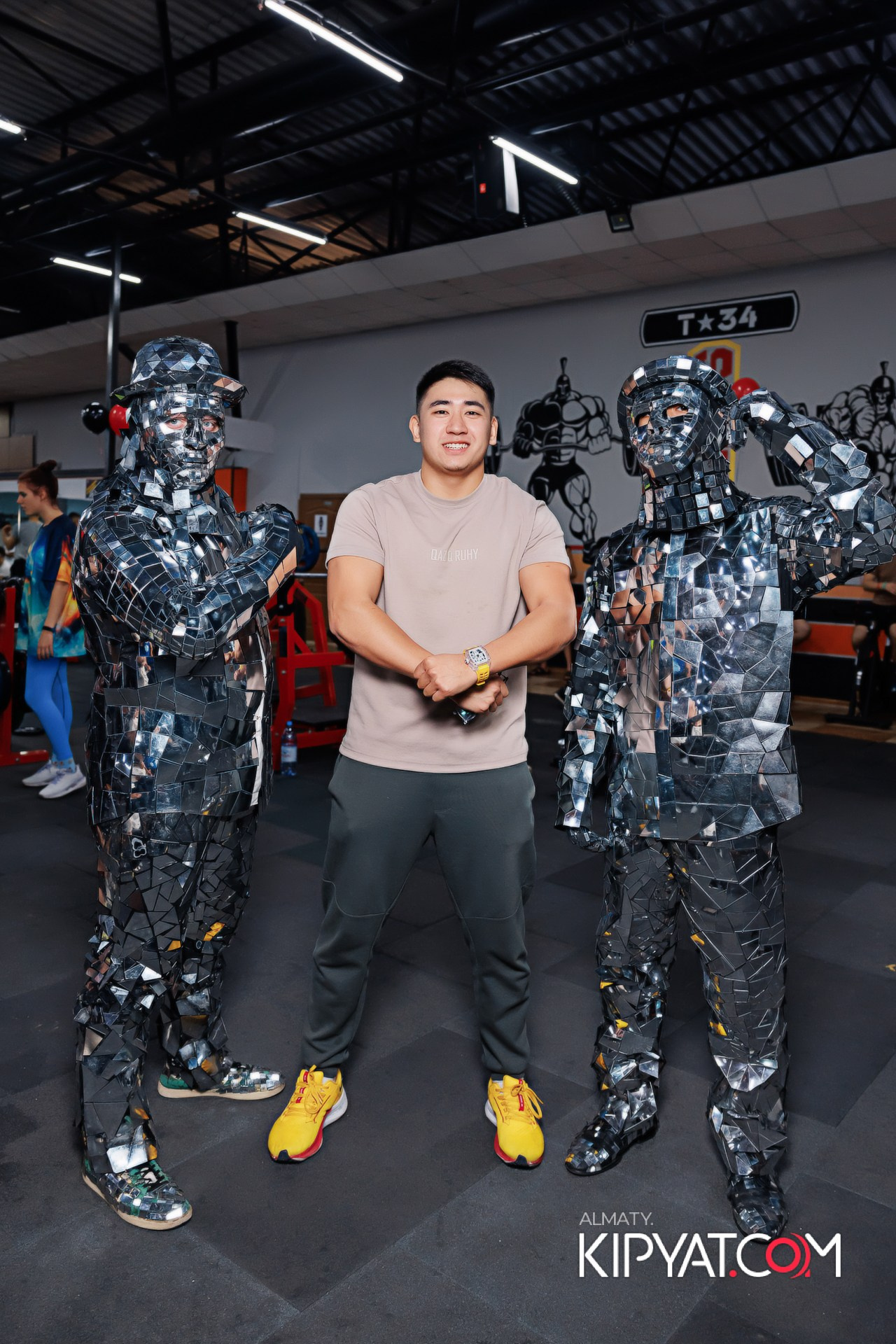 ДЕНЬ РОЖДЕНИЯ LEGION. КИПЯТКОМ АЛМАТЫ!