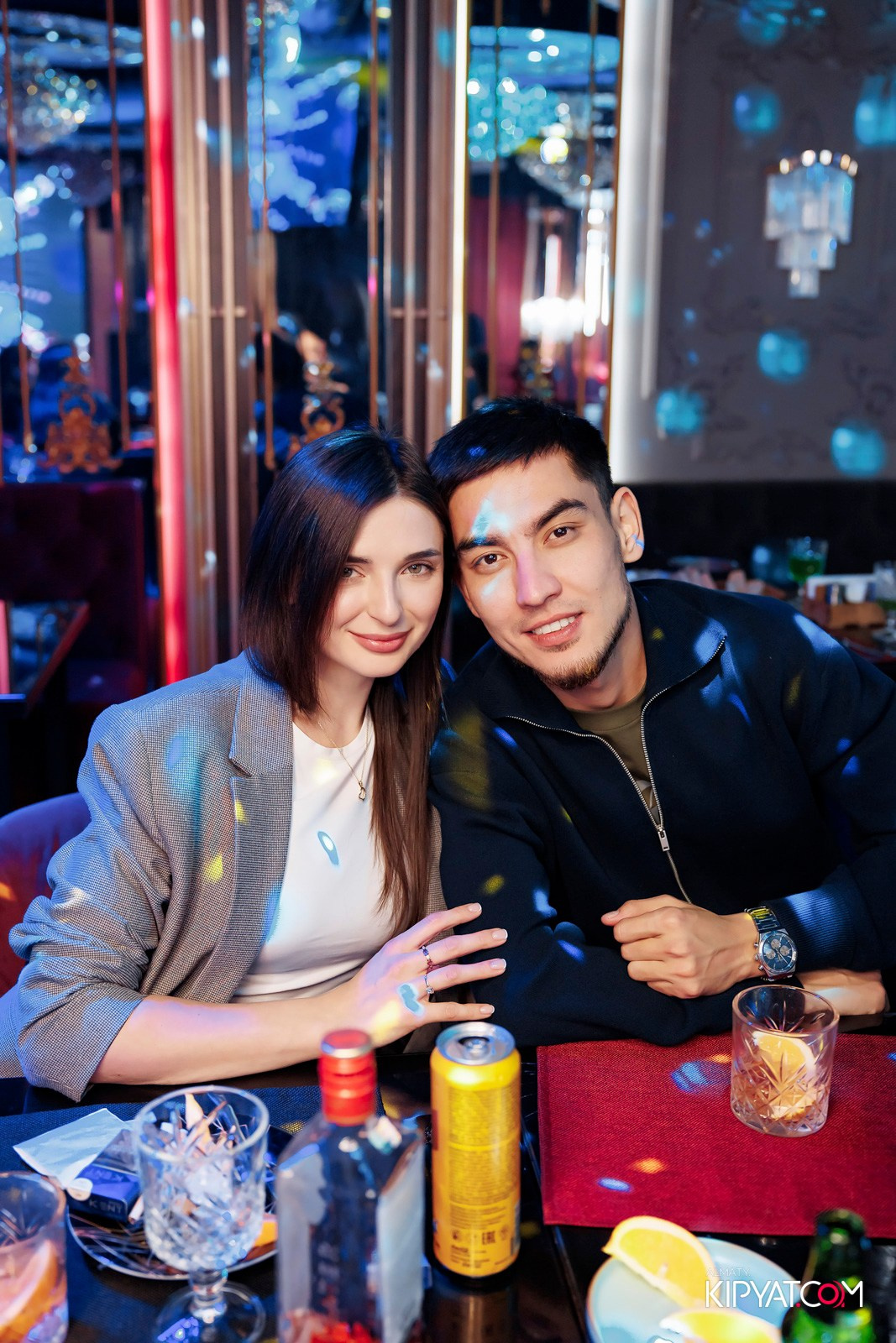 ЗАЯ, НА БИС. КИПЯТКОМ АЛМАТЫ!