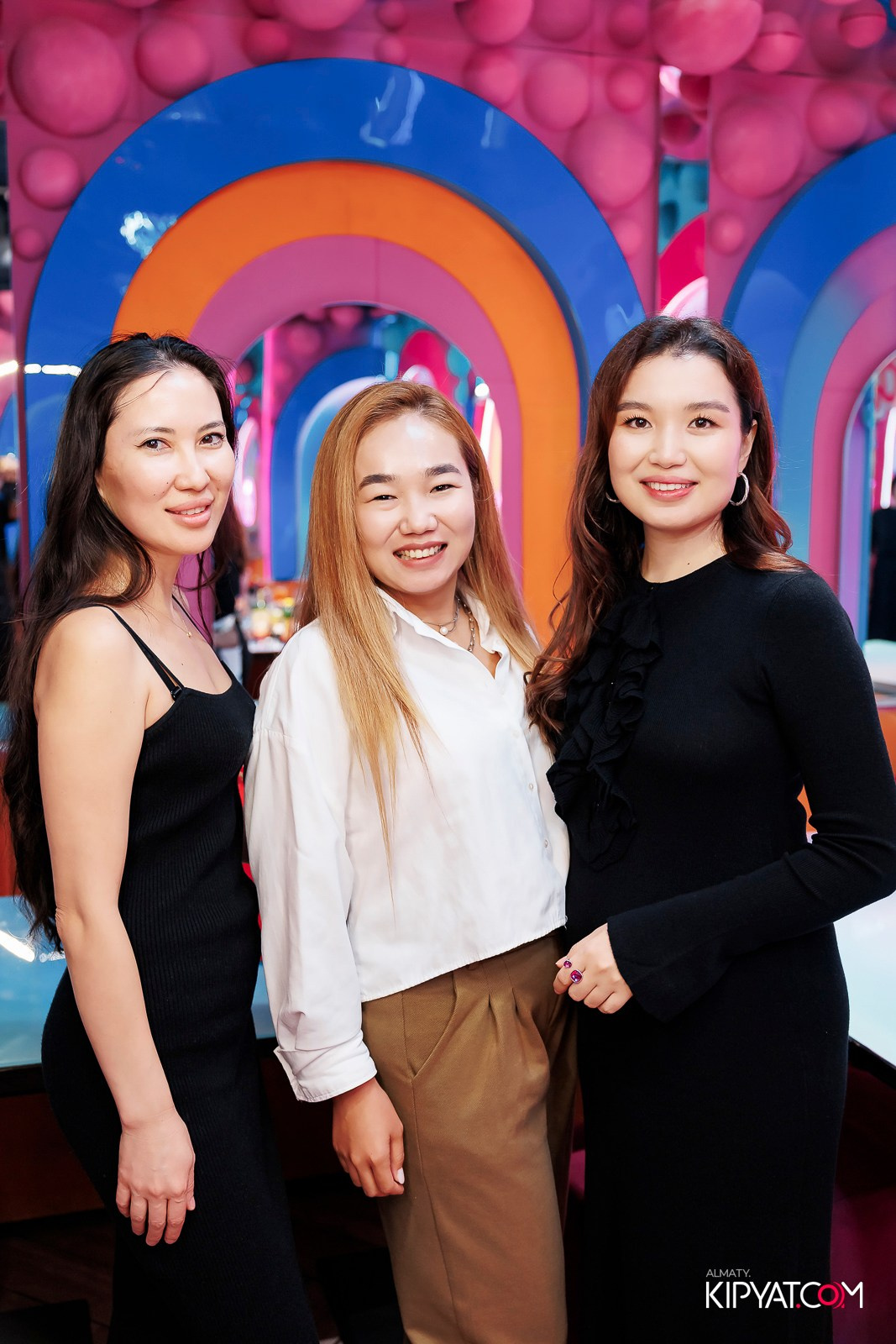 ЗАЯ, НА БИС. КИПЯТКОМ АЛМАТЫ!