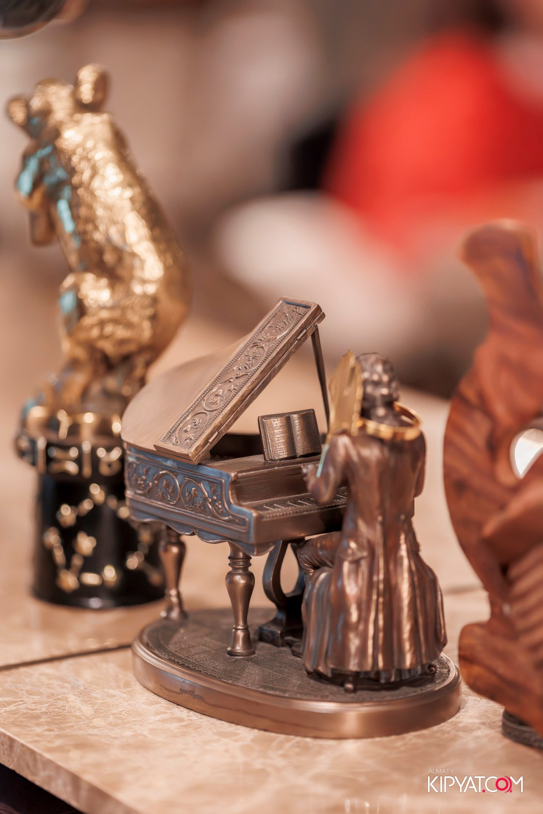 РЕСТОРАН ВЕСЕЛИДЗЕ НА ШАЛЯПИНА. КИПЯТКОМ АЛМАТЫ!