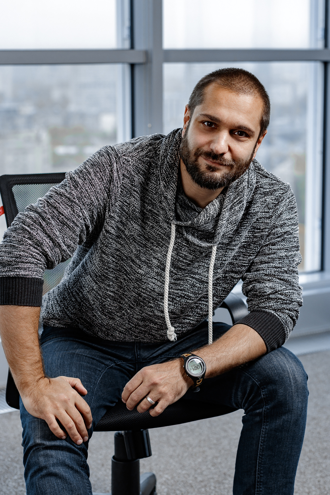 Бизнес-портреты сотрудников компании НИК