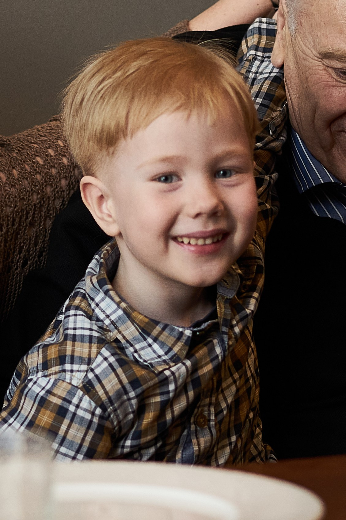 Репортажная съемка торжества в ресторане. Фотограф Екатеринбург Кокшарова Александра