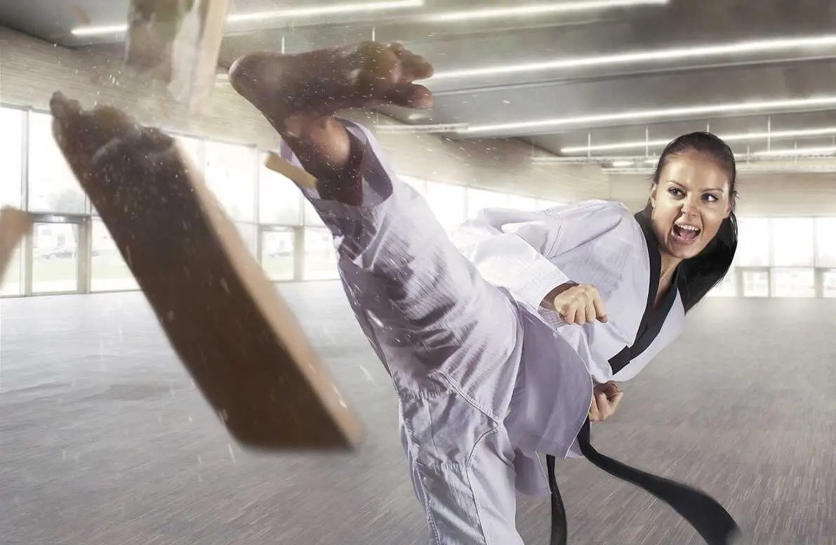 Тхэквондо для детей и взрослых в Омске