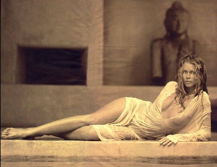 Клаудия Шиффер. Фотосессия в стиле ню 003