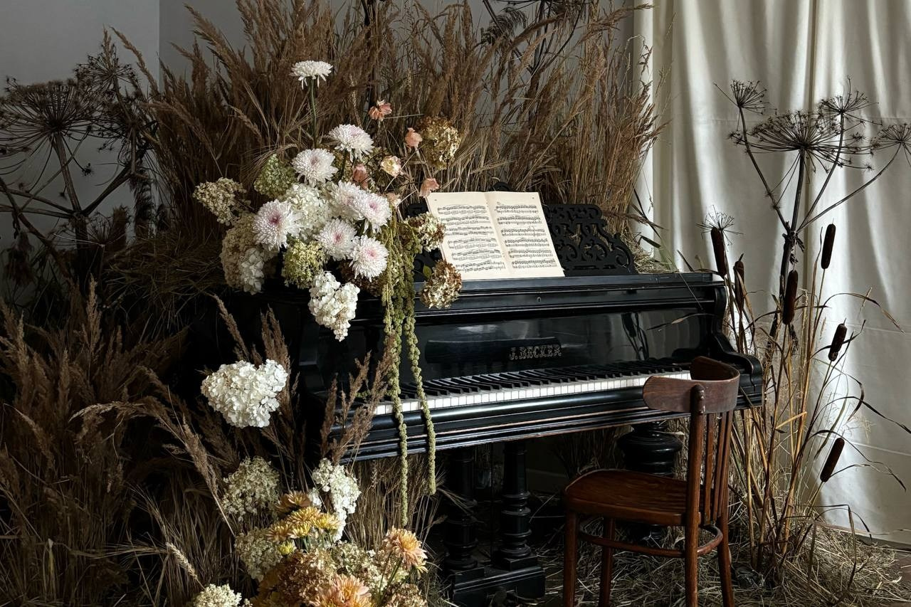 Подарки и мерч. Saint.p.studio