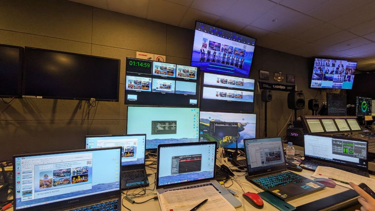AI Journey 2025. Video Crew