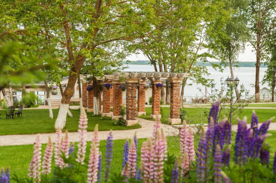 Площадка № 6-2. Свадебный организатор Москва