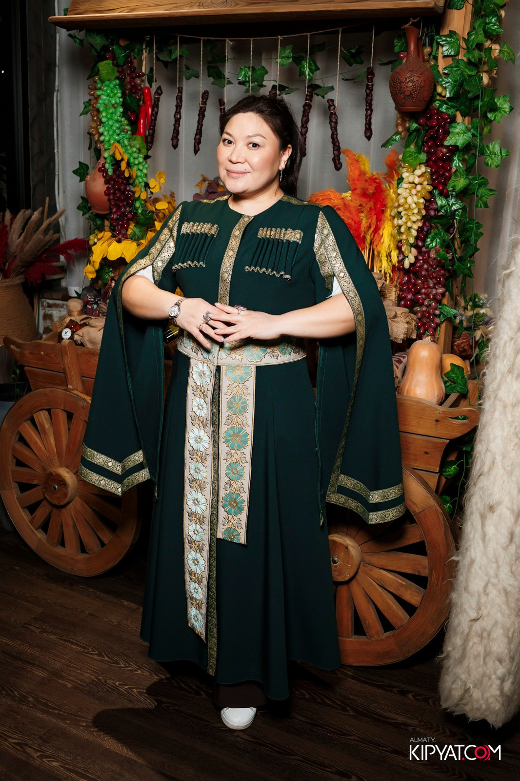 КАВКАЗСКИЙ ВЕЧЕР В ВАХТАНГУРИ. КИПЯТКОМ АЛМАТЫ!