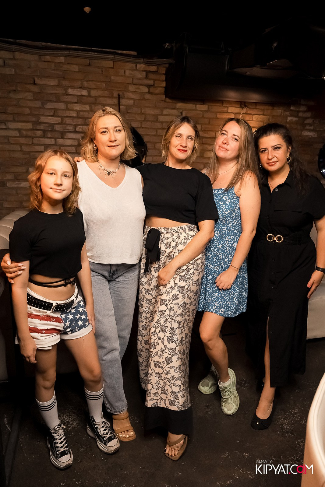 МУЗЫКАЛЬНОЕ ЛОТО В HIT RETRO. КИПЯТКОМ АЛМАТЫ!