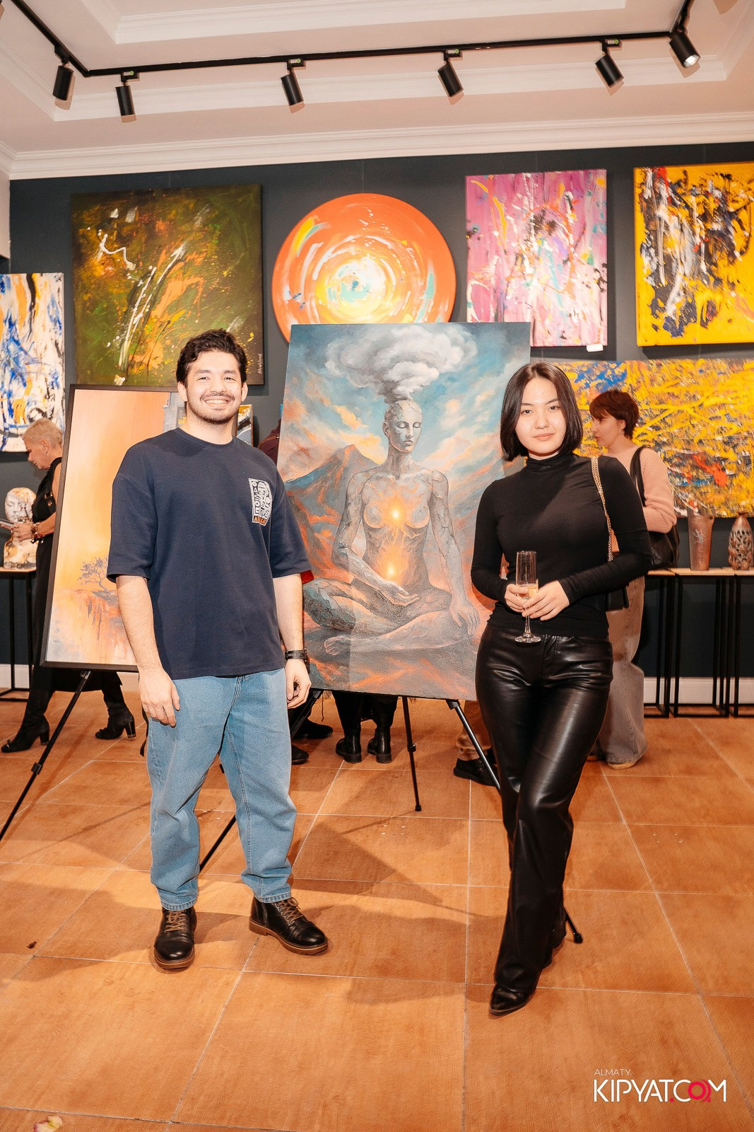 ОТКРЫТИЕ ХУДОЖЕСТВЕННОЙ ГАЛЕРЕИ ETNA ART LAB. КИПЯТКОМ АЛМАТЫ! Фотосъемка мероприятий в Алматы