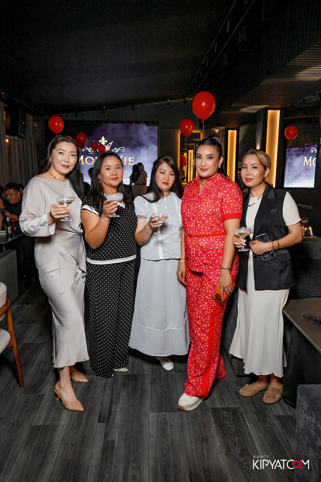 ОФИЦИАЛЬНОЕ ОТКРЫТИЕ KARAOKE LOUNGE BAR MONAVIE. КИПЯТКОМ АЛМАТЫ! Фотосъемка мероприятий в Алматы
