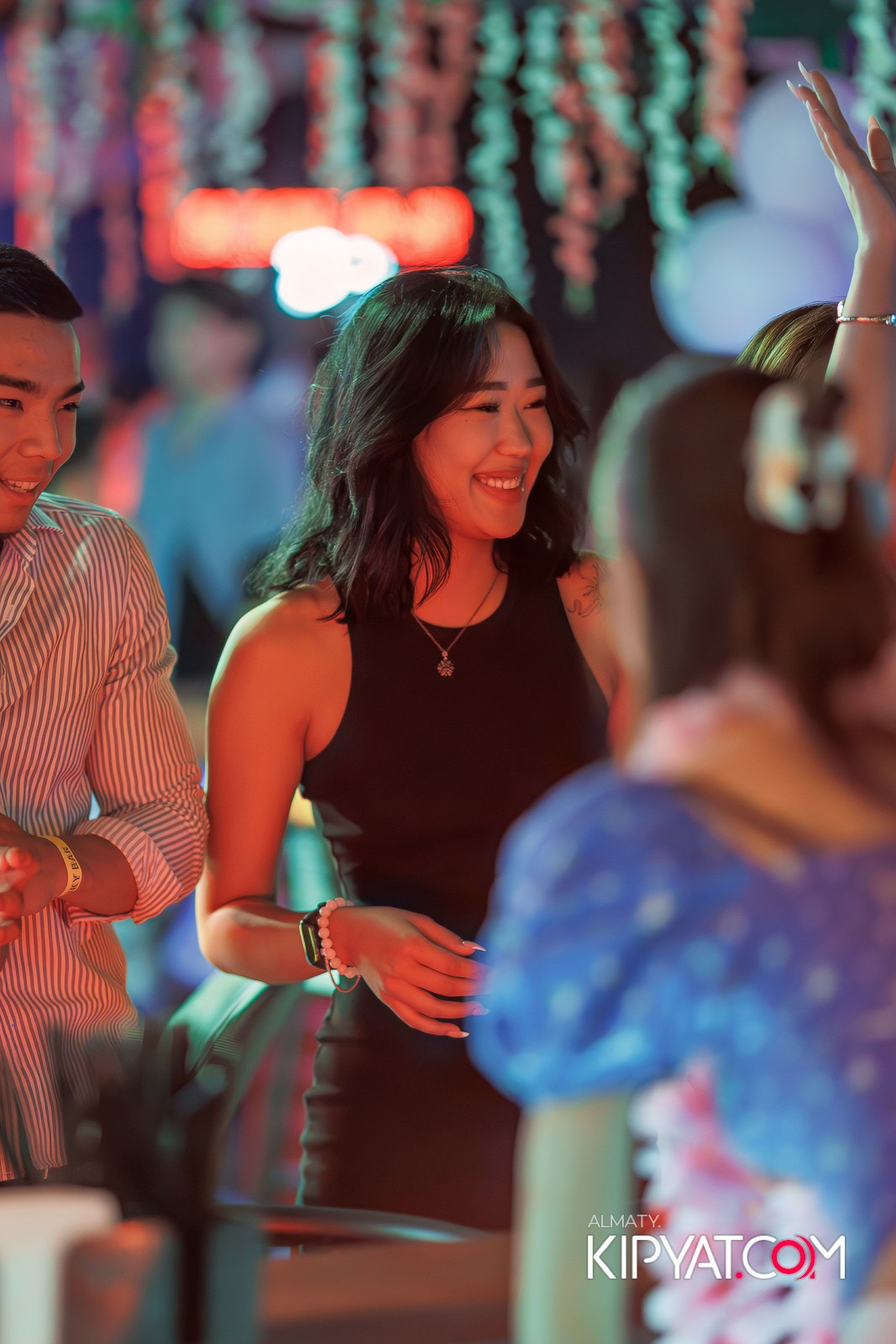 SKY BAR. КИПЯТКОМ АЛМАТЫ!