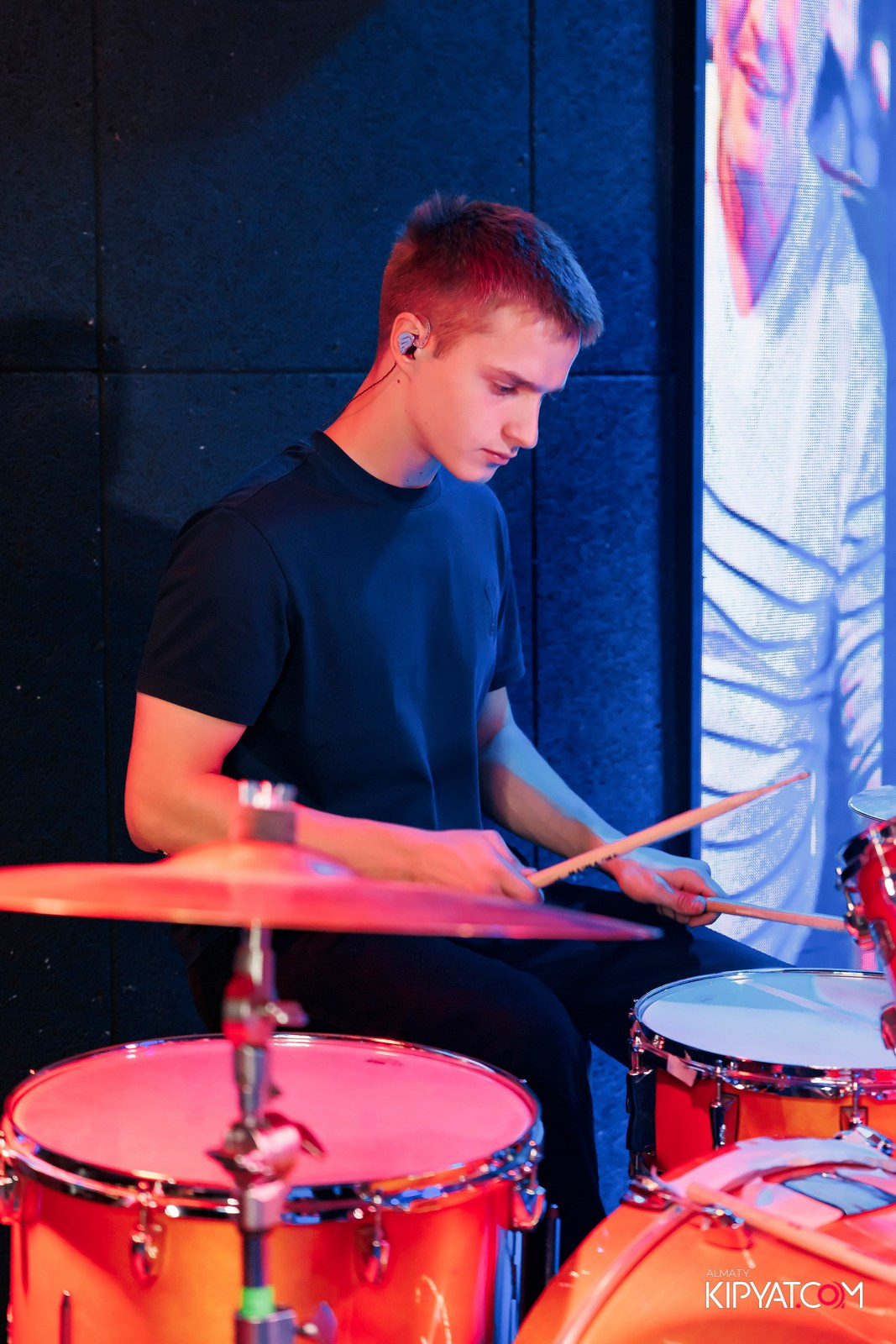 MUNCHEN PUB. КИПЯТКОМ АЛМАТЫ!