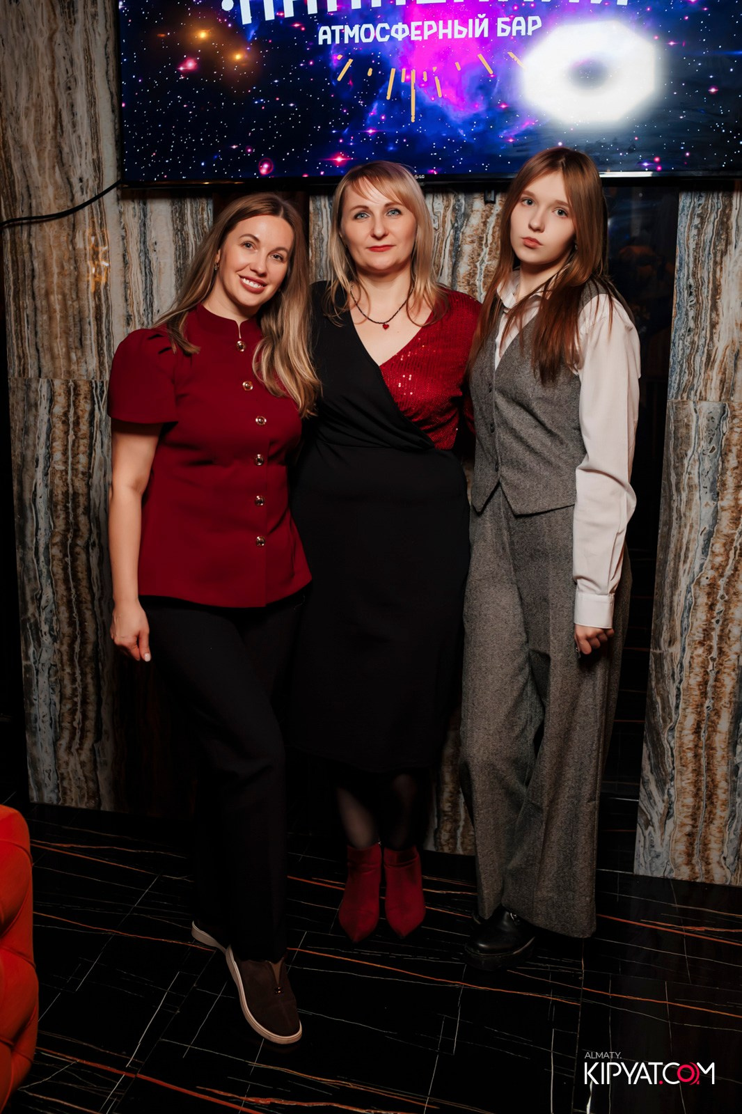 БАР ПАНАЕХАЛИ НА ДОСТЫК. КИПЯТКОМ АЛМАТЫ! Фотосъемка мероприятий в Алматы
