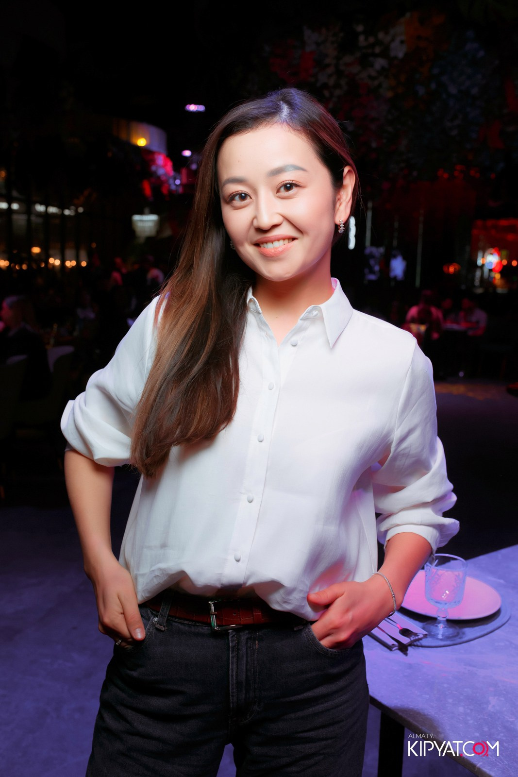 FRIENDS BAR & TERRACE. КИПЯТКОМ АЛМАТЫ!