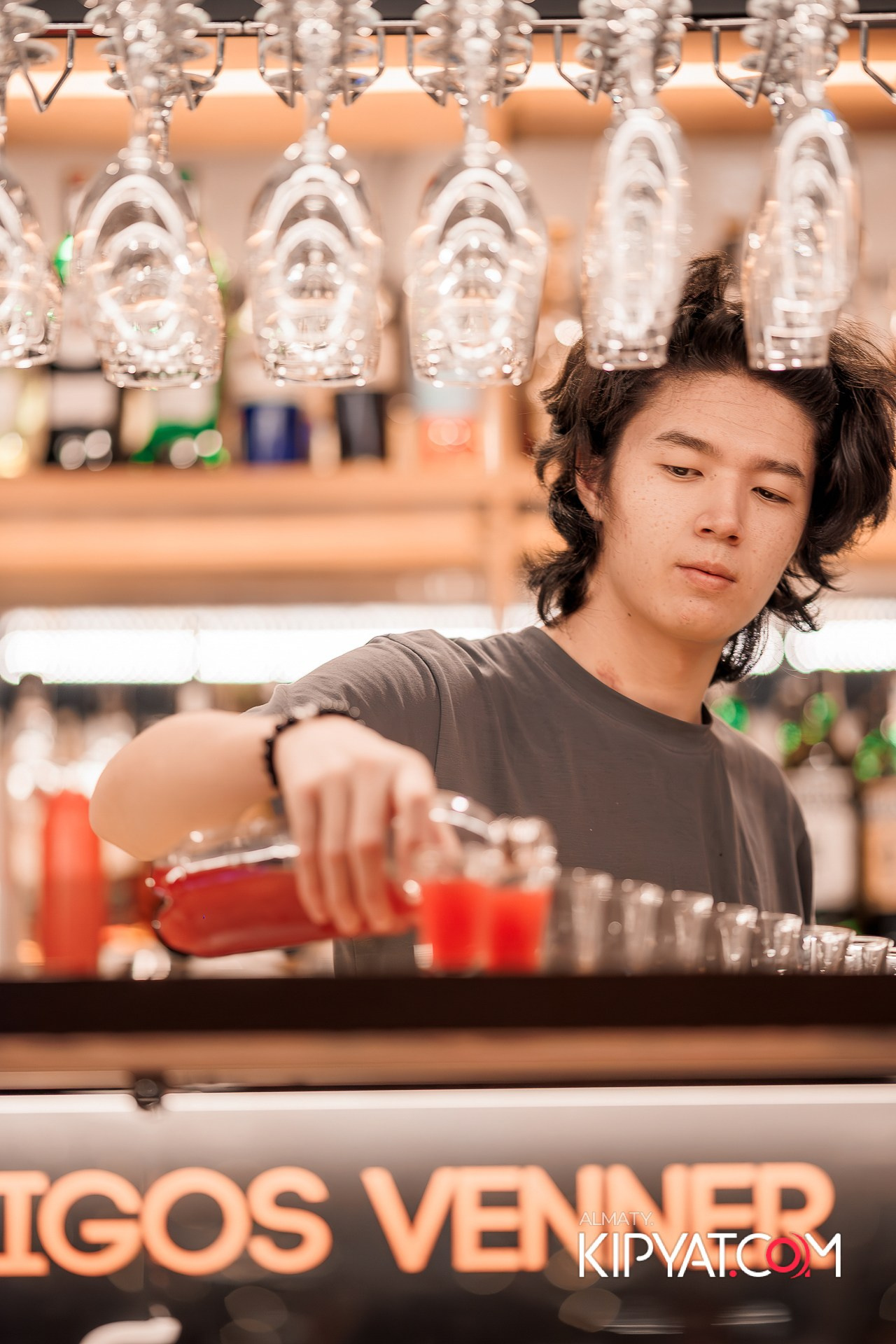 ШАШЛЫКОФФ. КИПЯТКОМ АЛМАТЫ!