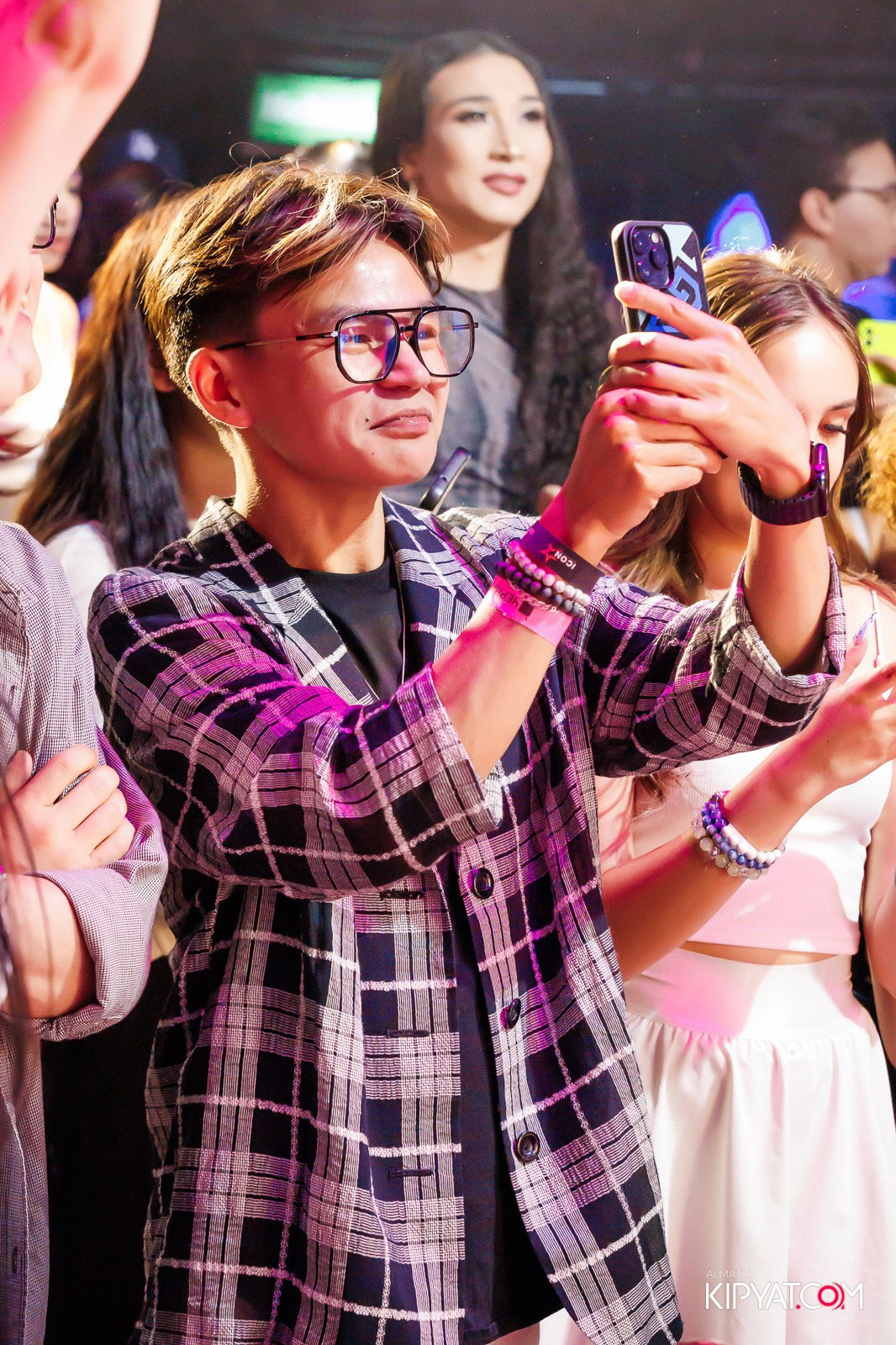 ОТКРЫТИЕ НОЧНОГО КЛУБА ICON. КИПЯТКОМ АЛМАТЫ!