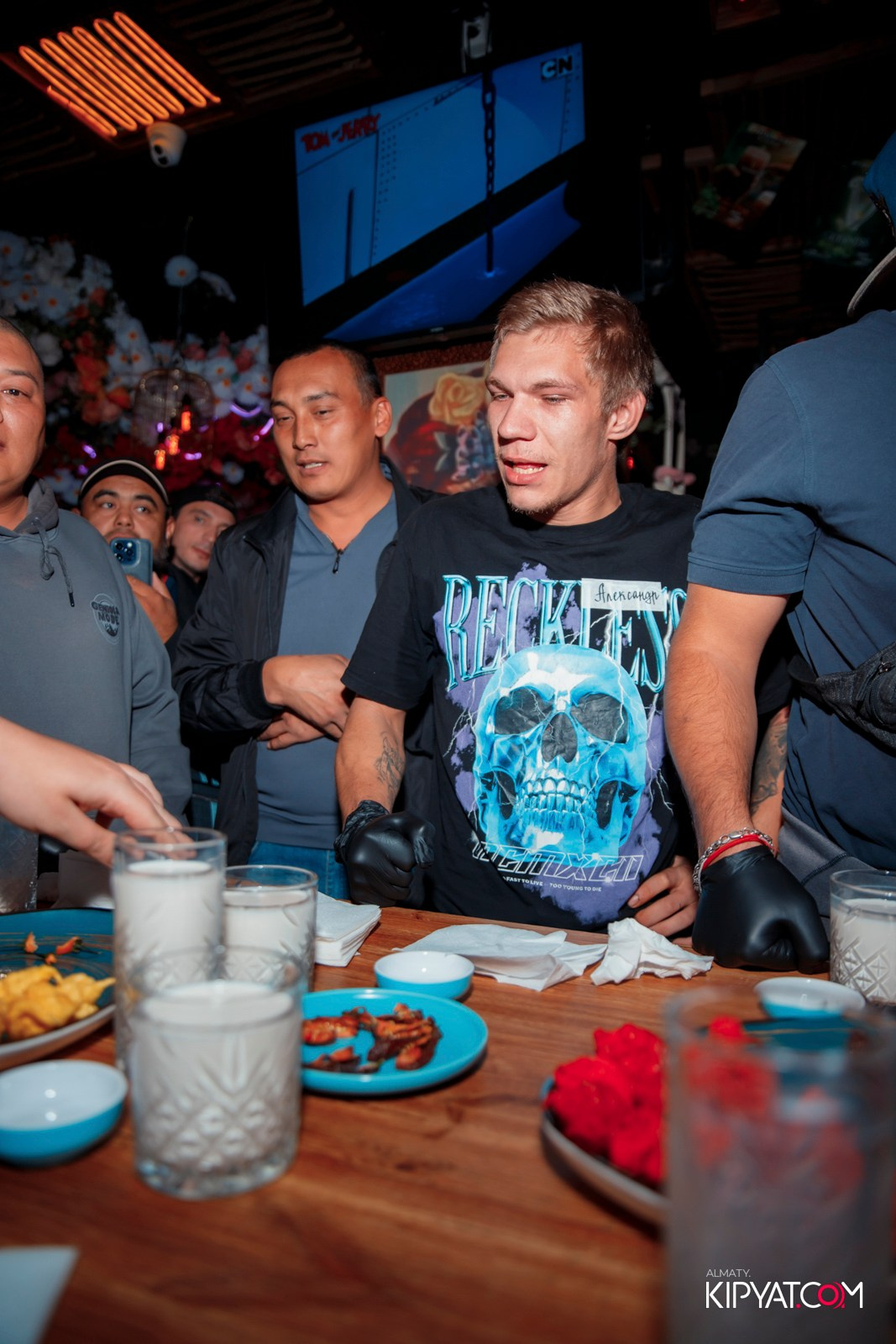 SUPER HOT CHELLENGE ОТ ДУША ПЕРЦА В VICTORY MEXICO. КИПЯТКОМ АЛМАТЫ!