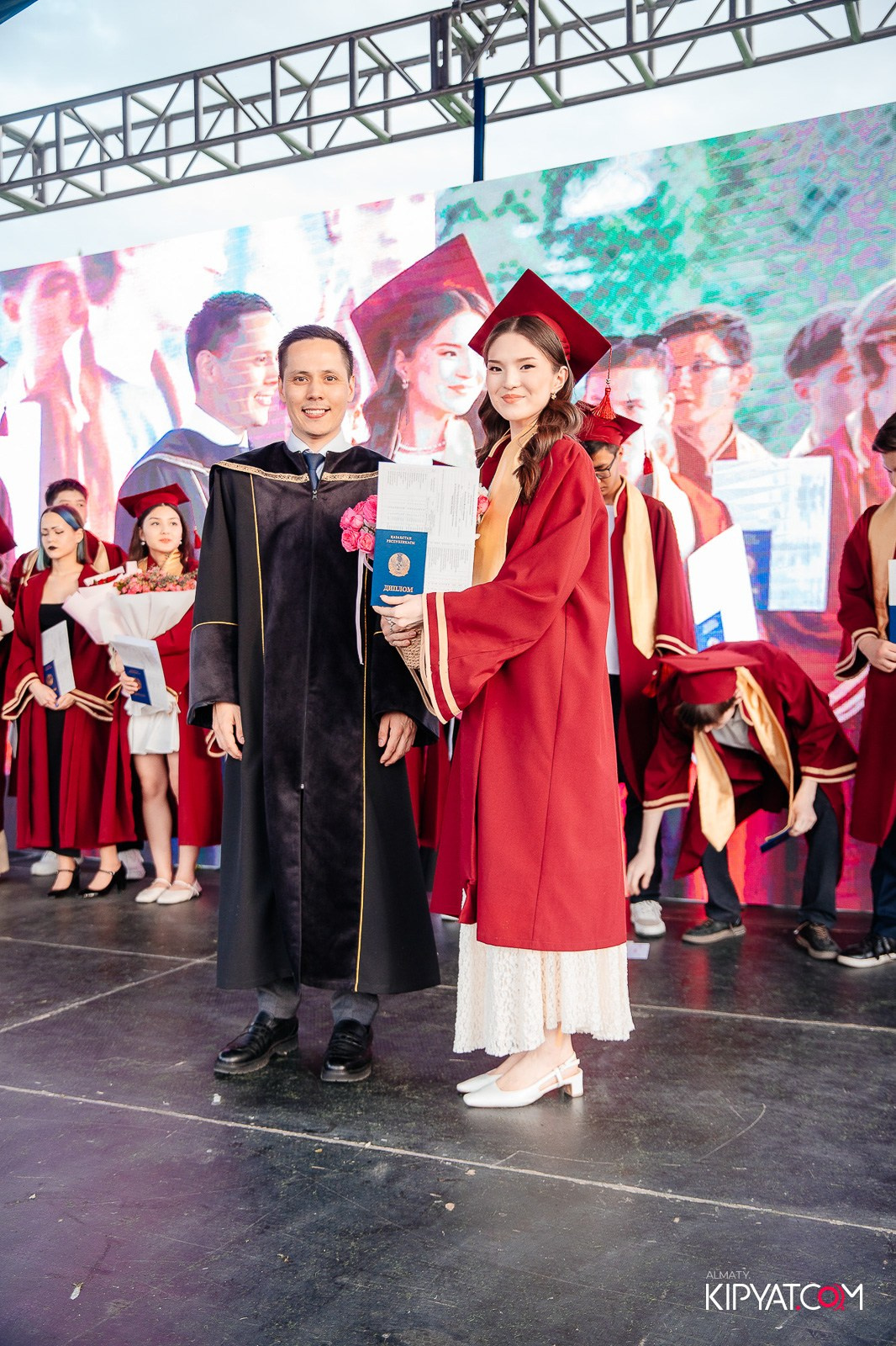 ВРУЧЕНИЕ ДИПЛОМОВ — НАРХОЗ КОЛЛЕДЖ. Part 4. КИПЯТКОМ АЛМАТЫ!